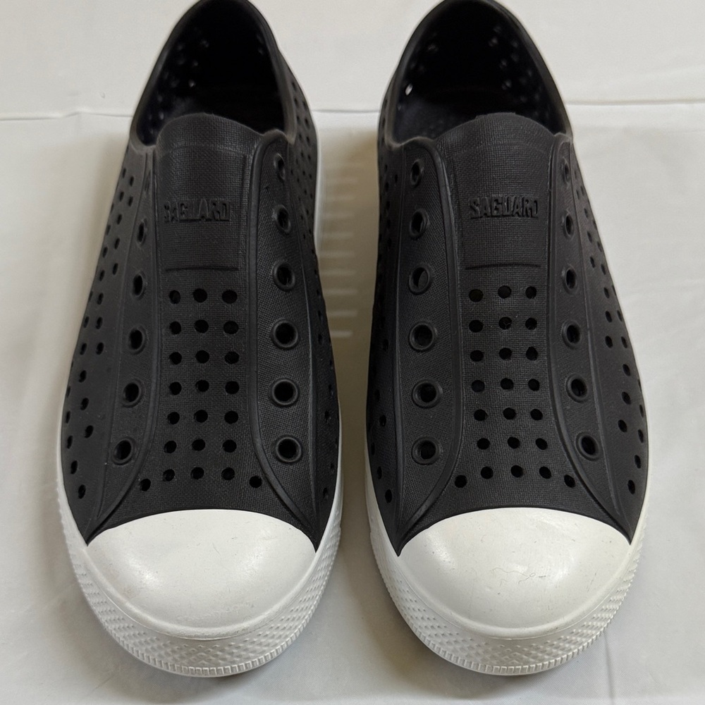 Cute Saugaro Water Shoes
